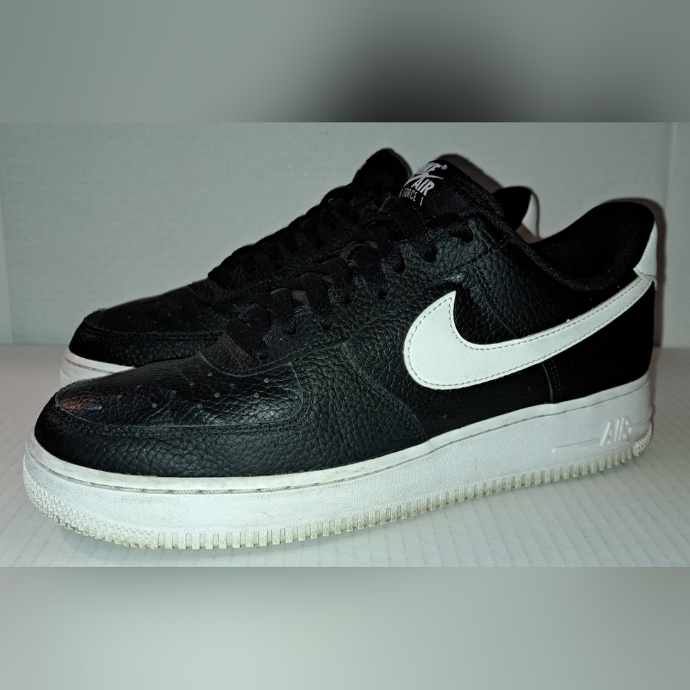 pebbled leather air force 1